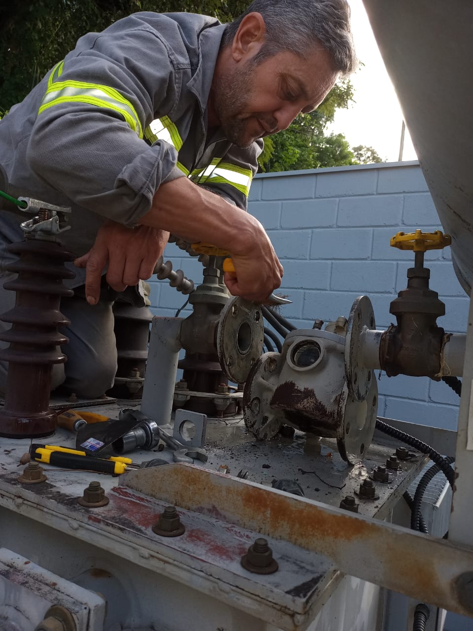 WhatsApp Image 2025-10-16 at 01.22.43 (1)